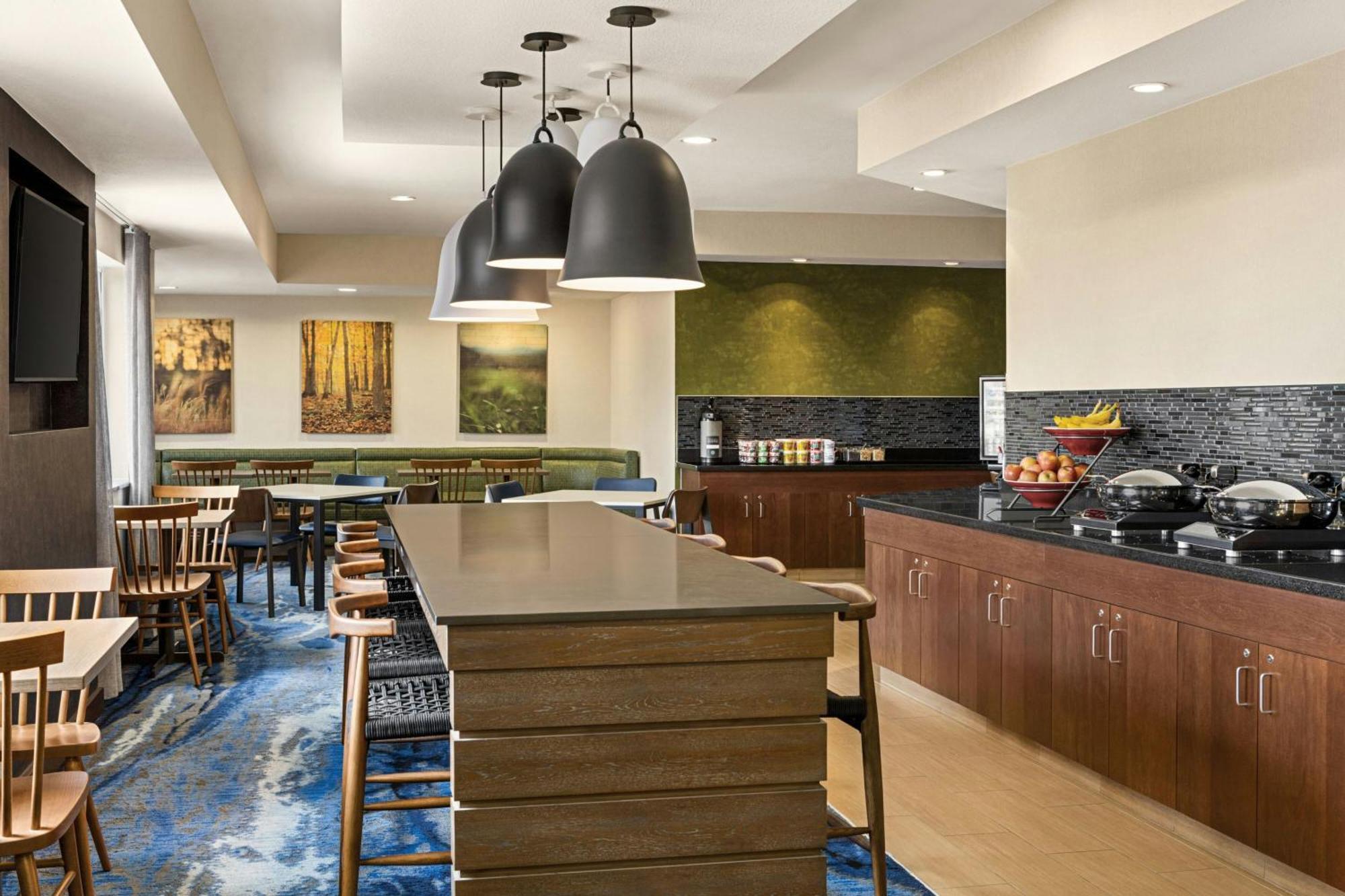 Fairfield Inn & Suites Финдли Экстерьер фото