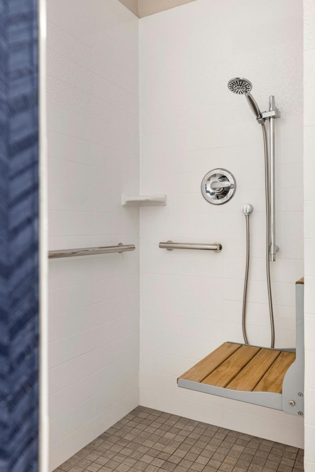 Fairfield Inn & Suites Финдли Экстерьер фото