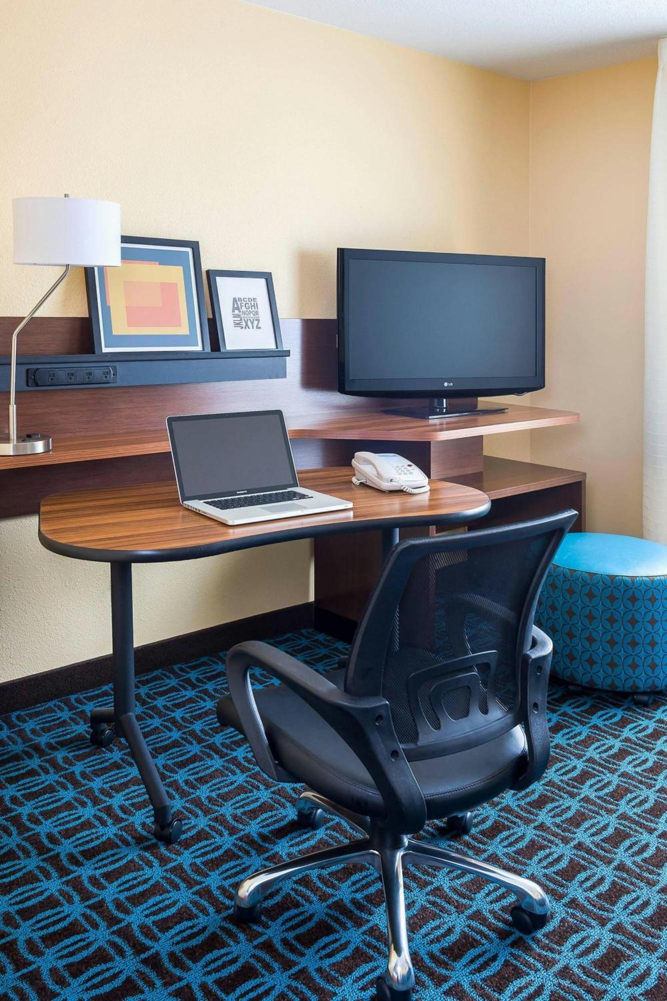 Fairfield Inn & Suites Финдли Экстерьер фото
