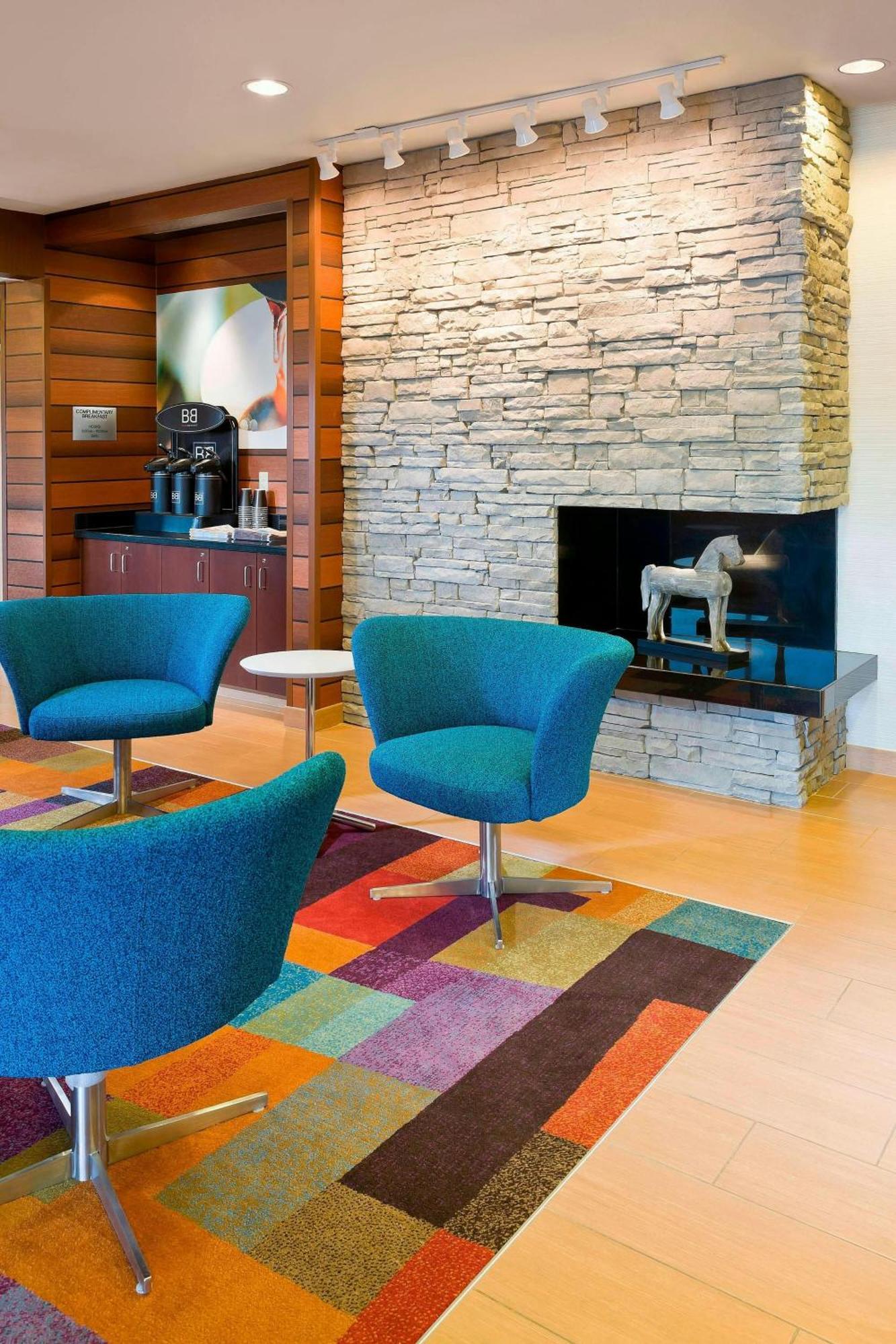 Fairfield Inn & Suites Финдли Экстерьер фото